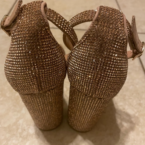 Steve Madden Gold Jeweled High Heels - Picture 7 of 9
